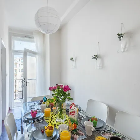 U Nemocenske Pojistovny Apartment Prague