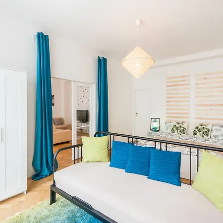 Apartment U Nemocenske Pojistovny *